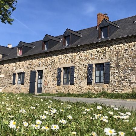 Gite Bonaty Villa Soulge-sur-Ouette Bagian luar foto